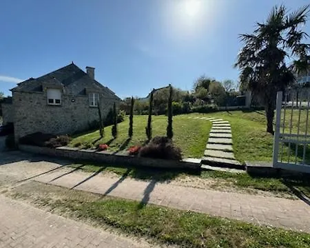 Le Cap Ouest Apartment *